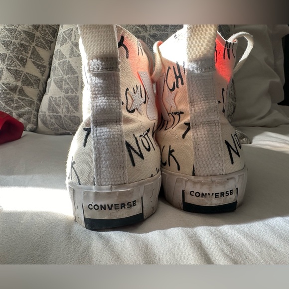 Converse - Picture 4 of 5